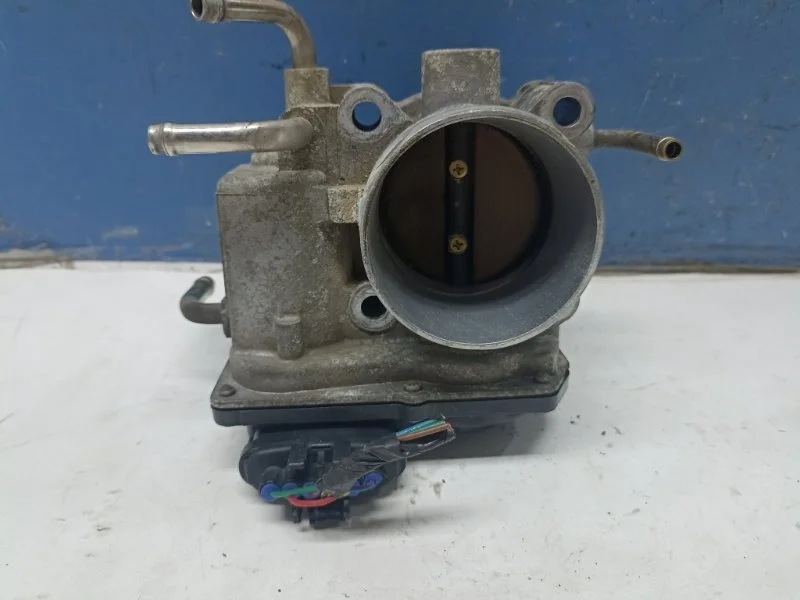 Заслонка дроссельная Toyota Rav 4 2005 2203028060 ACA20 2.0 1AZ-FE 4WD
