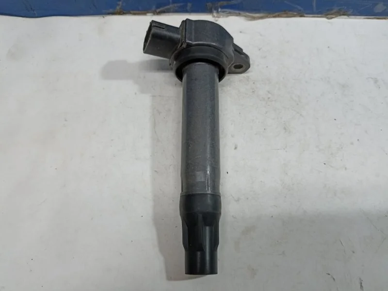 Катушка зажигания Mitsubishi Lancer 10 2012 1832A016 1.8
