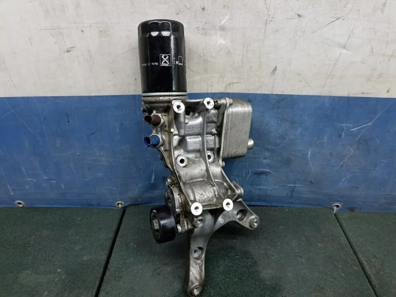 Корпус масляного фильтра Audi Q5 2013 06J903143AK 8R 2.0 CDN