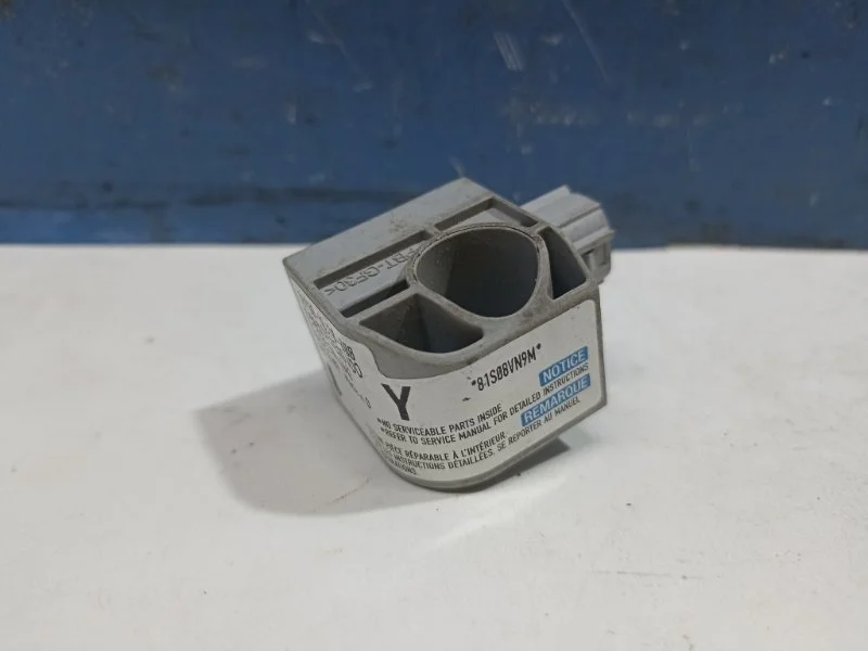 Датчик Airbag Suzuki Sx4 2013 3893080J10