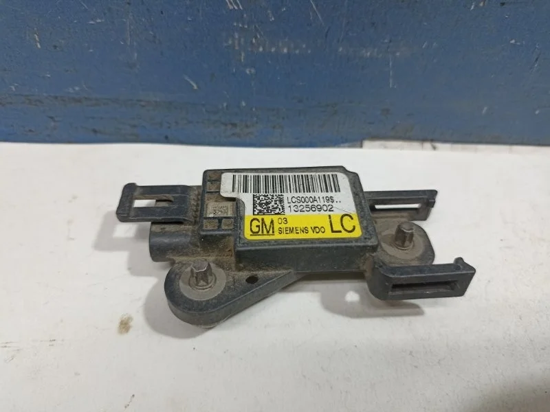 Датчик Airbag Opel Vectra C 2007 13256902, передний