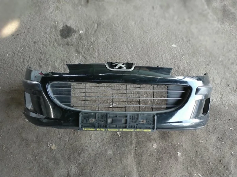 Бампер Peugeot 407 6D, седан