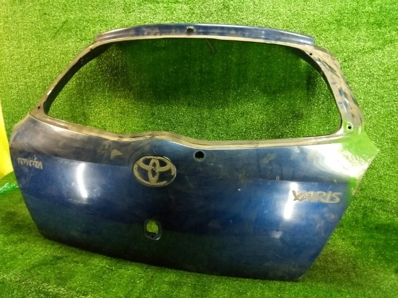 Крышка багажника Toyota Yaris 2 2005-2011 P90, хетчбэк