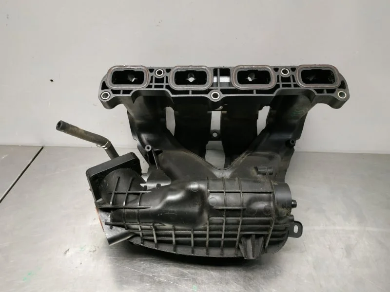 Коллектор впускной Mitsubishi Outlander XL 2009-2012 CW4W, рестайлинг