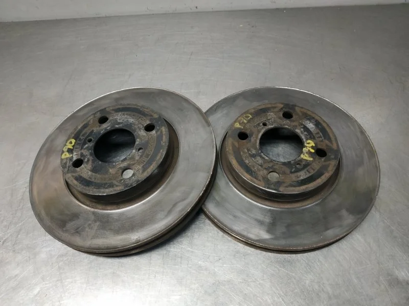 Диски тормозные Toyota Yaris 2 2005-2011 P90, хетчбэк
