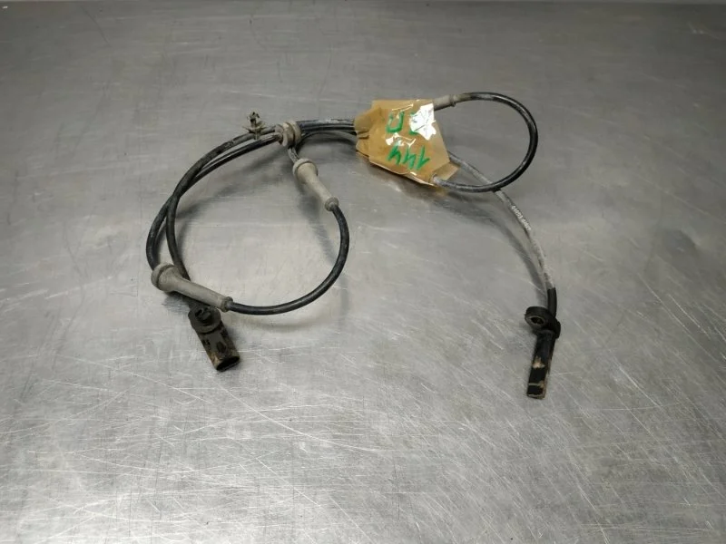 Датчик abs Nissan Fuga 2004-2007 Y50