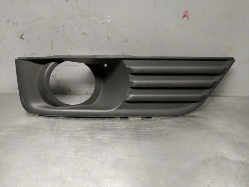 Рамка птф Ford Focus 2007-2011 CB4 5D хетчбэк