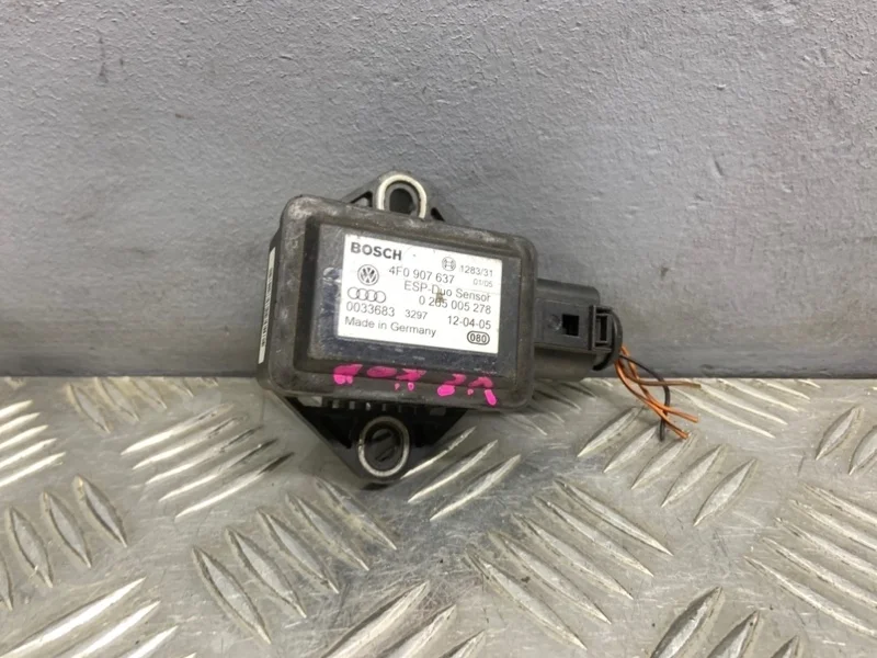 Датчик ускорения Audi A6 C6