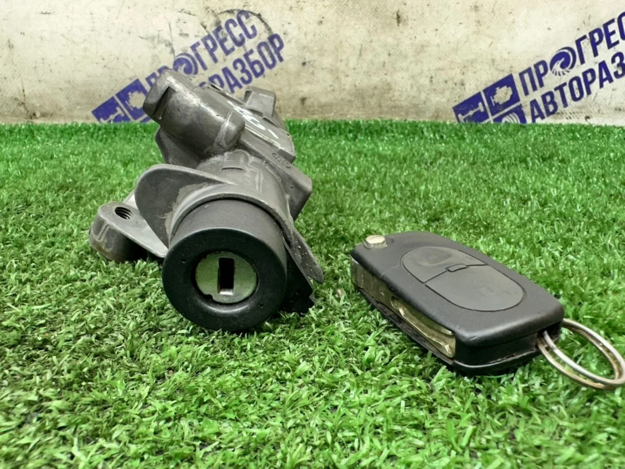 Замок зажигания Volkswagen Bora 2000 3B0905855C СЕДАН 1.6 APF