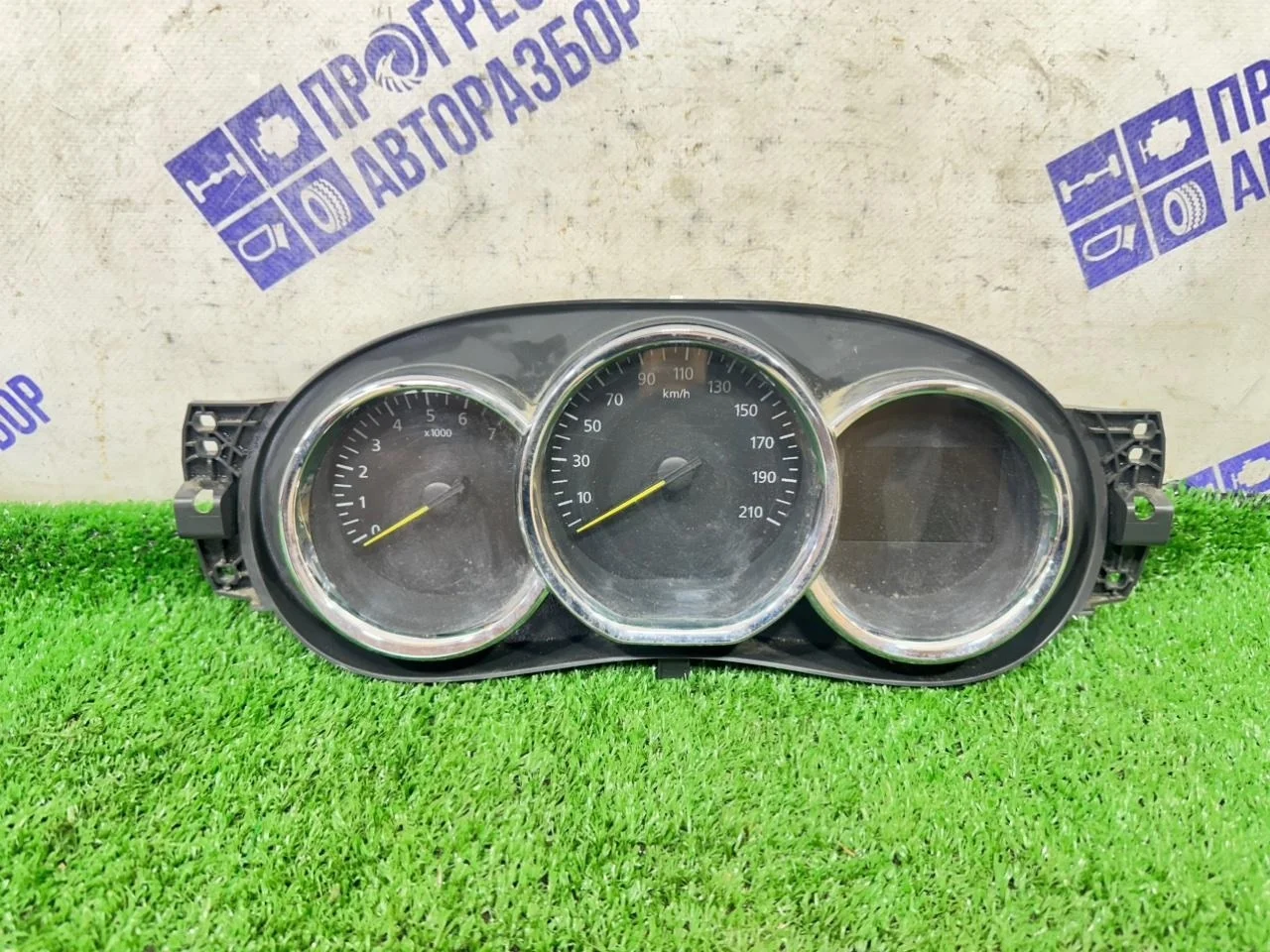 Панель приборов Renault Logan 2 2016 248102001R СЕДАН K7M812