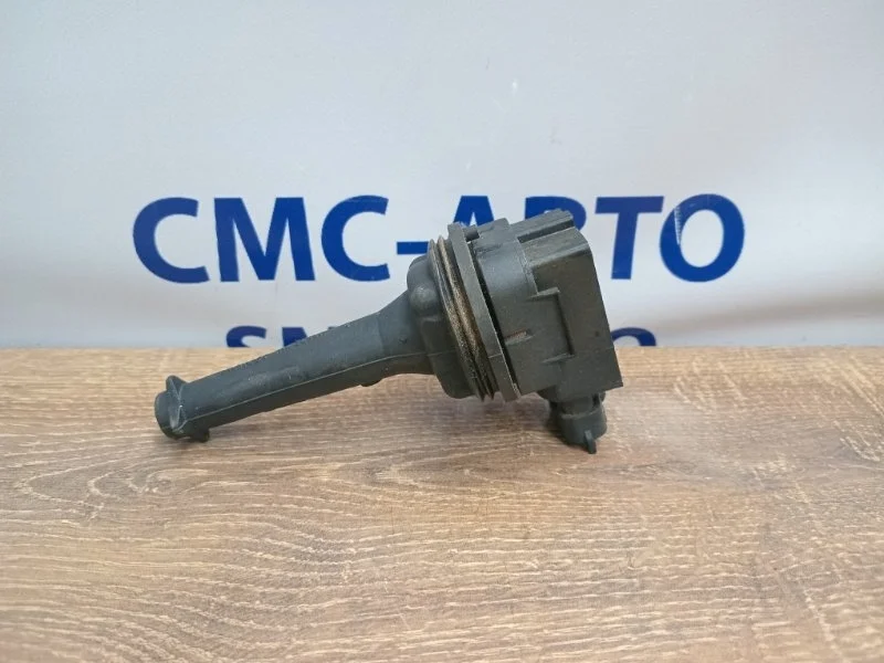 Катушка зажигания Volvo Xc90 2004 30713416 ХС90 2.5 B5254T2