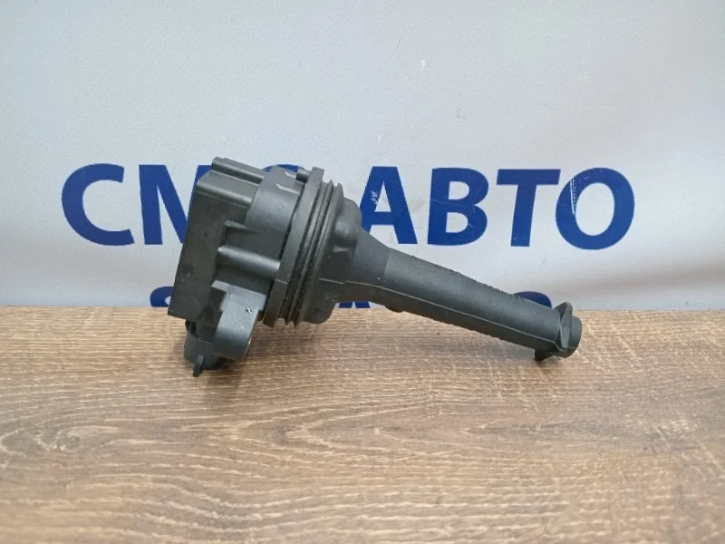 Катушка зажигания Volvo Xc90 2004 30713416 ХС90 2.5 B5254T2