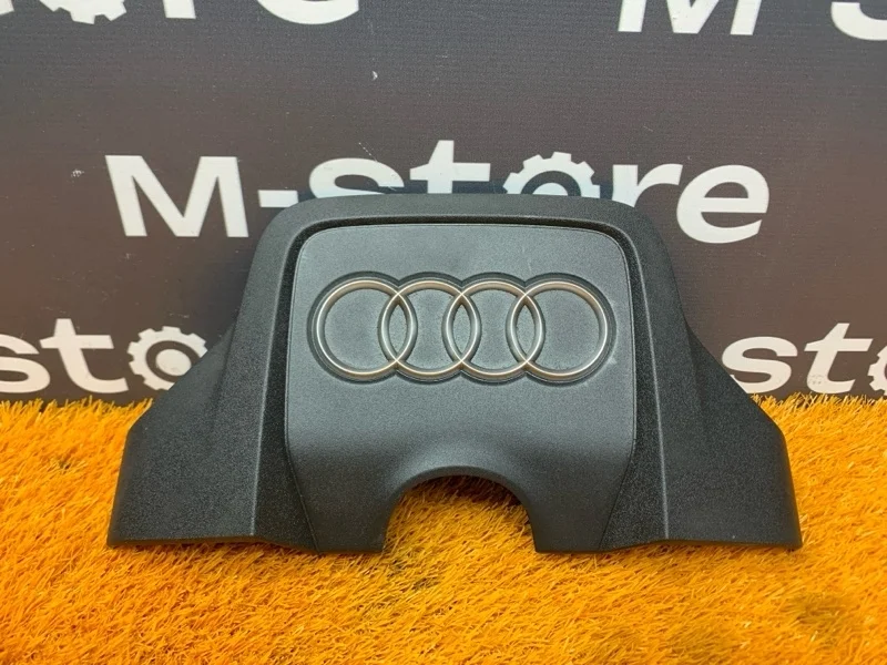 Крышка двигателя Audi A8 2011 D4/4H