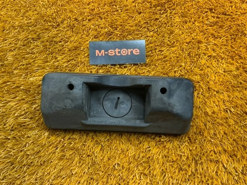 Поддомкратник Mercedes-Benz -class 2009 W212