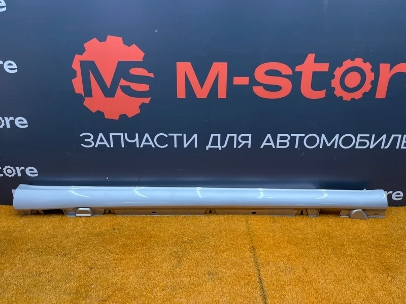Накладка порог Mercedes-Benz -Class 2014 W205