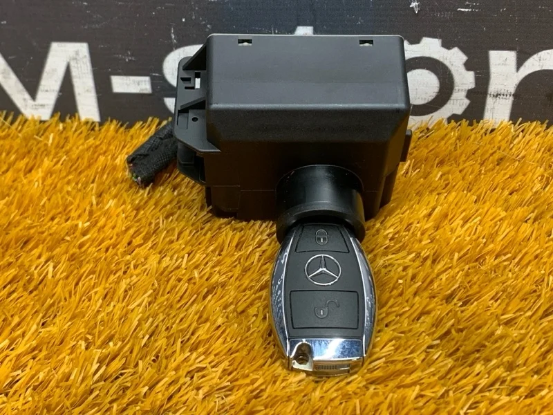 Замок зажигания Mercedes-Benz A-class W176