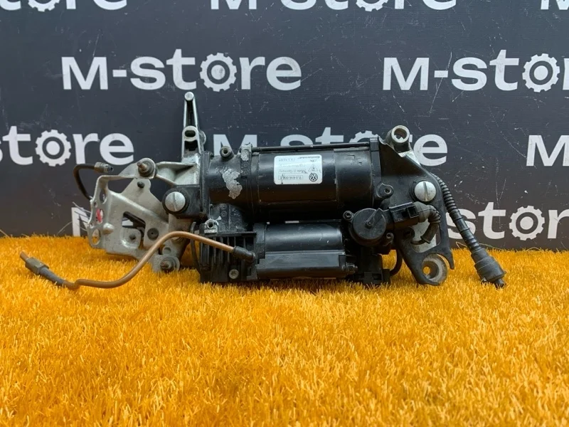 Компрессор подвески Volkswagen Touareg 2004 7L