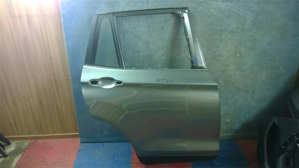 дверь BMW X3 F25