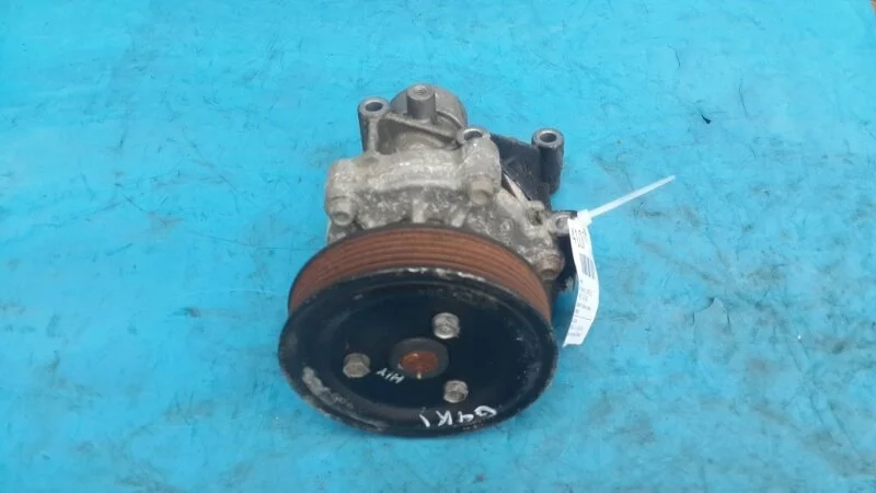Помпа Kia Sorento 2 2009-2012