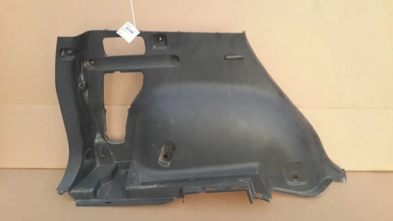Обшивка багажника Toyota RAV4 XA30 2006-2012