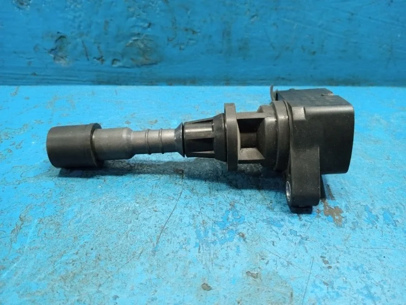 Катушка зажигания Mazda 3, 6 2003-2006