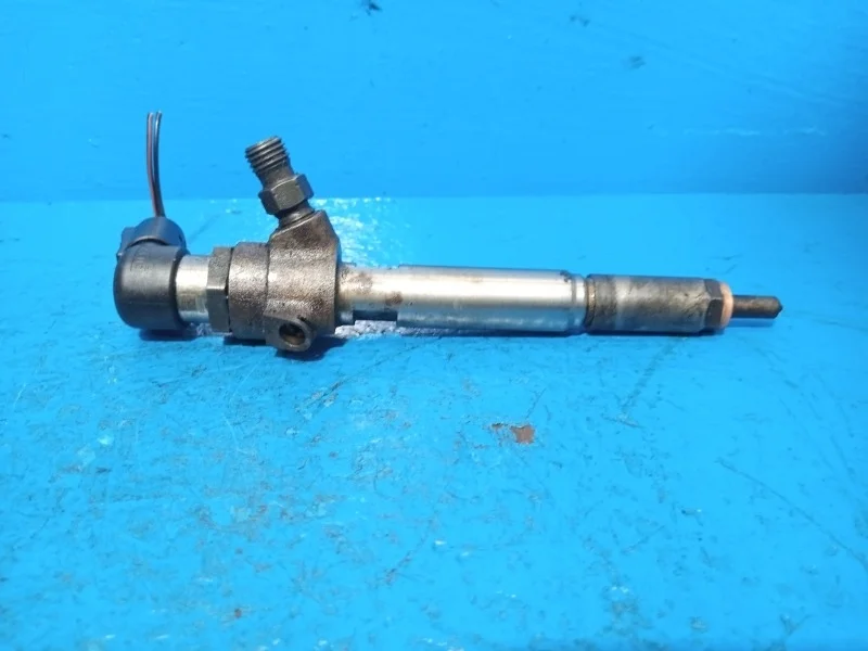 Форсунка топливная Nissan Qashqai J10, +2 2006-2013