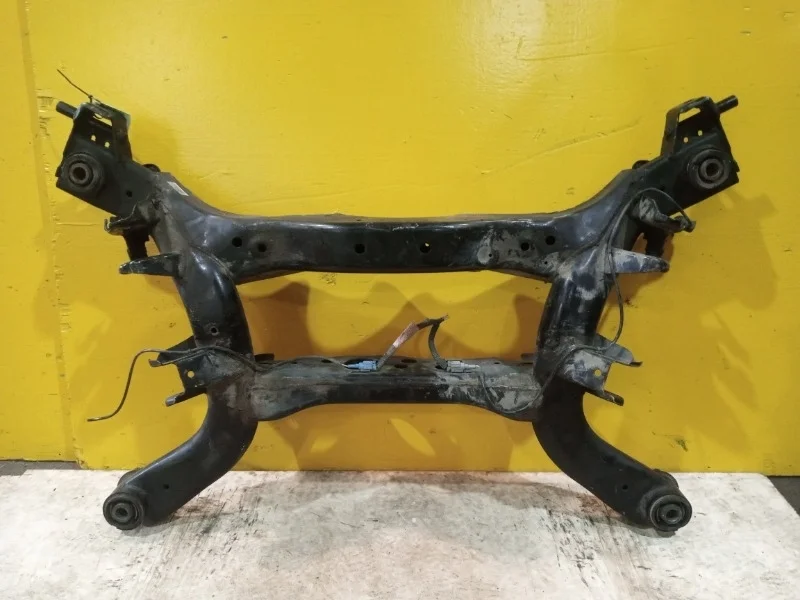 Подрамник Nissan Teana J31 2000-2007