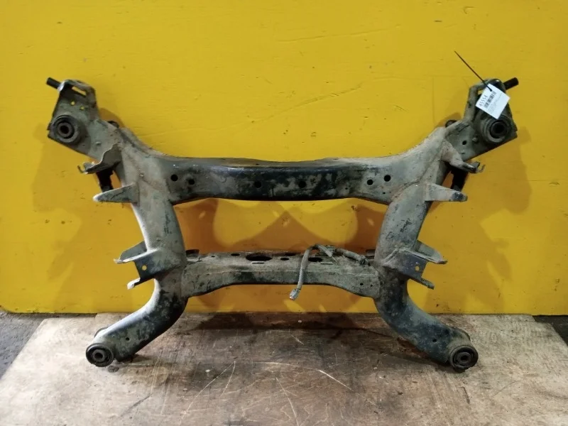 Подрамник Nissan Teana J31 2000-2007