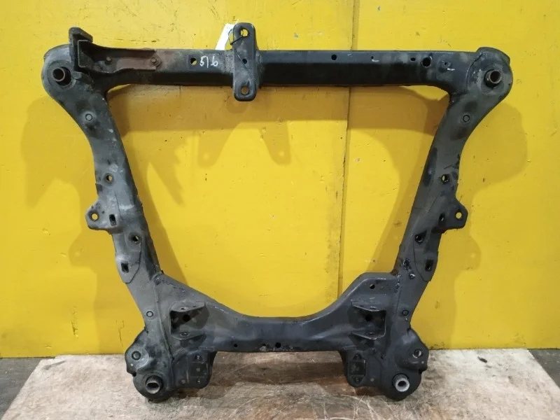 Подрамник Toyota Camry V40 2006-2011