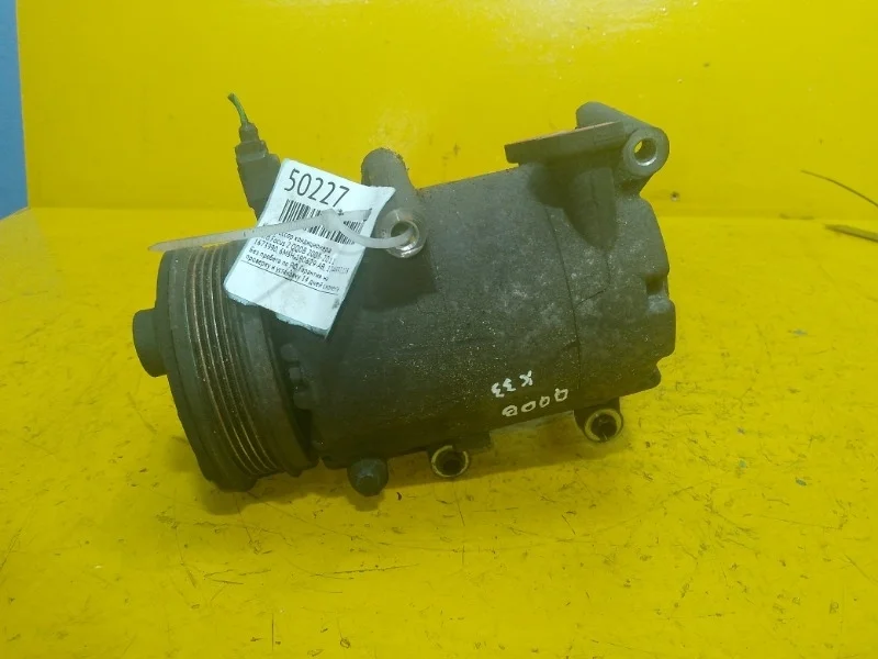 Компрессор кондиционера Ford Focus 2 2003-2011