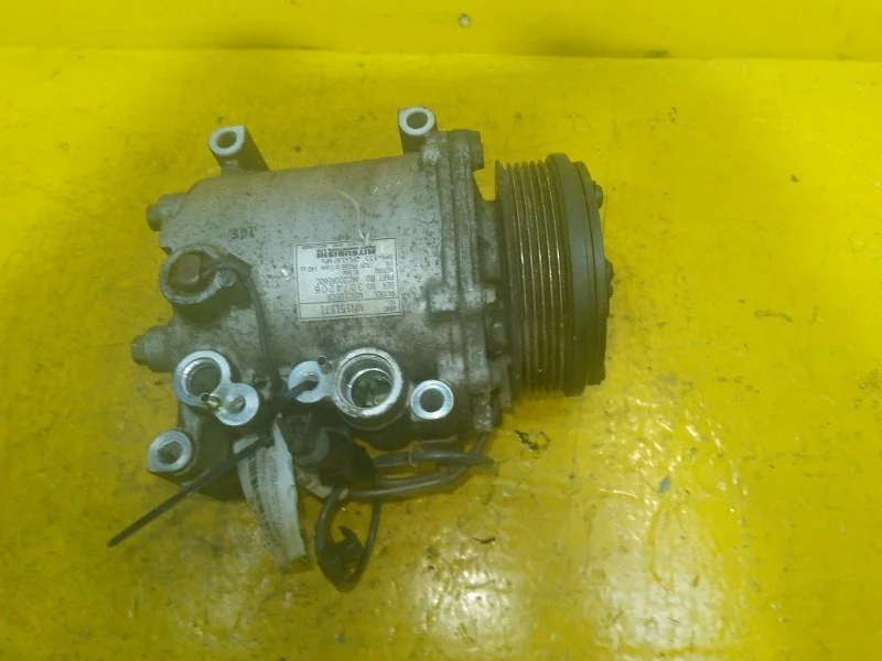 Компрессор кондиционера MITSUBISHI Outlander 1 2003-2010