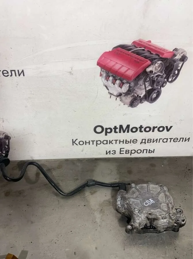 вакуумный насос Volkswagen Passat   2009