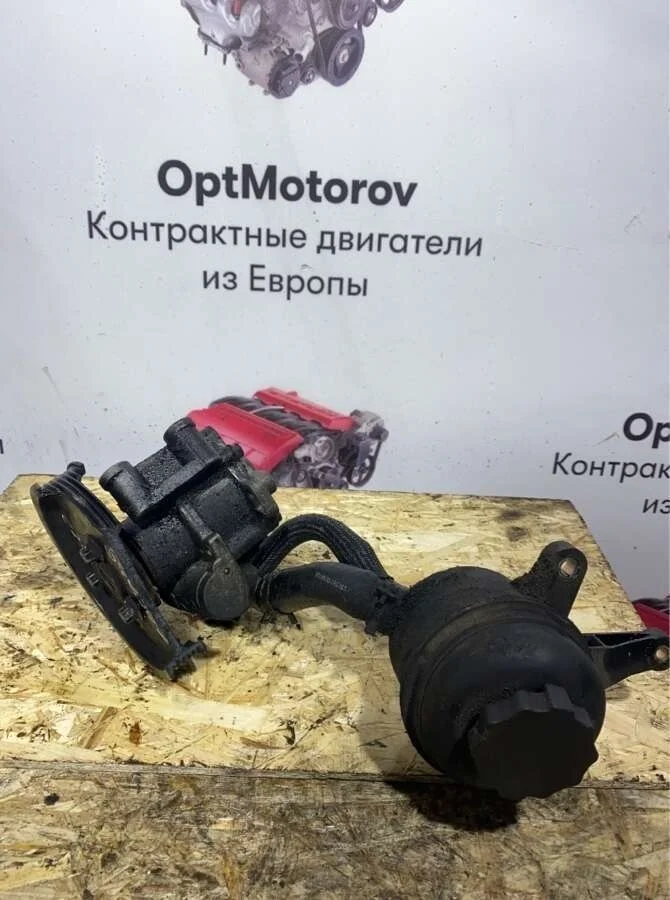 насос гидроусилителя руля Mercedes-Benz C-Класс   2004