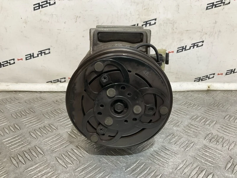 Компрессор кондиционера Volvo S60 2009 8708581 2.4