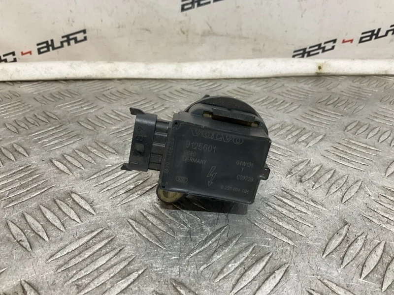 Катушка зажигания Volvo S60 2009 9125601 2.4