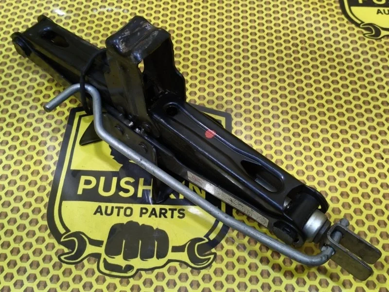 Домкрат Renault Duster HS K9K 884 2013