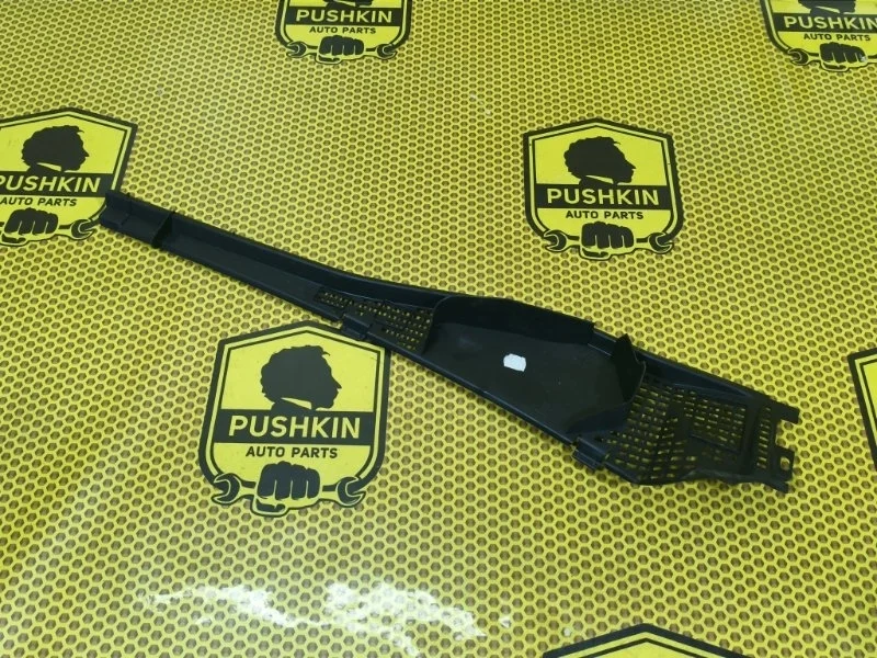 Жабо левое Renault Duster HS K9K 884 2013