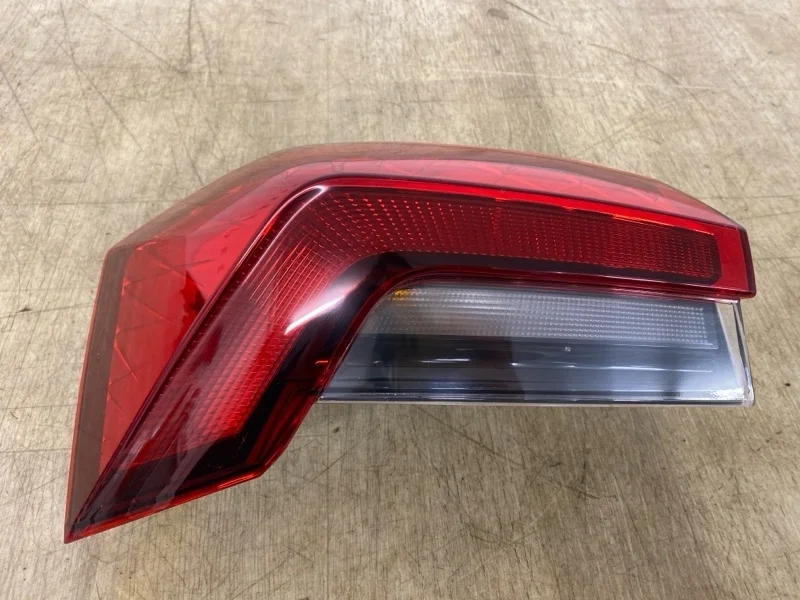 Фонарь SKODA RAPID 2020 2021 2022 2023