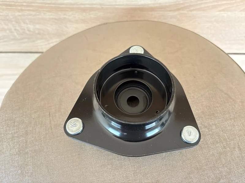 Опора стойки MITSUBISHI OUTLANDER 3, ECLIPSE CROSS 2012 2013 2014 2015 2016 2017 2018 2019 2020 2021 2022 2023 2024