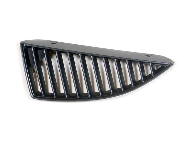 Решетка радиатора левая MITSUBISHI LANCER IX CS 2003-2005