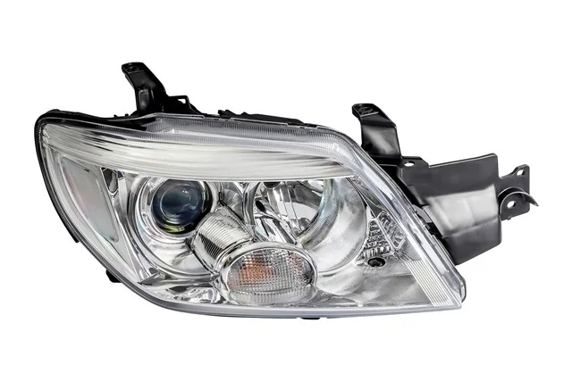 Фара правая MITSUBISHI OUTLANDER CU 2003-2007