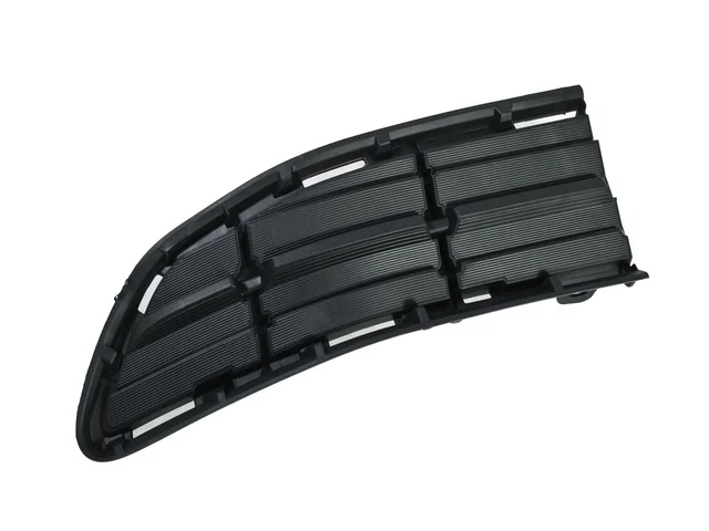 Решетка переднего бампера правая нижняя TOYOTA RAV4 XA40 2013-2015