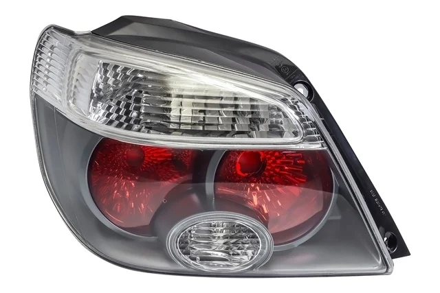 Фонарь задний левый MITSUBISHI OUTLANDER CU 2003-2007