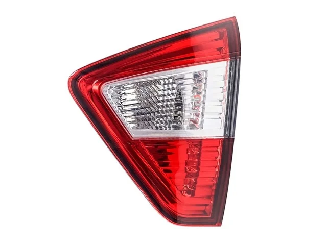 Фонарь задний правый внутренний NISSAN TERRANO III D10 2014-2020