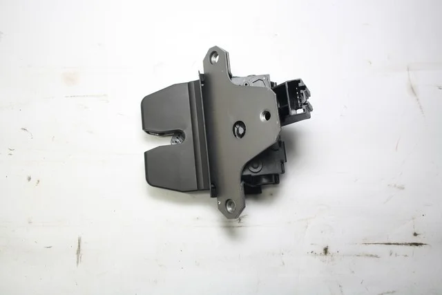 Замок крышки багажника FORD FOCUS C-MAX DM2 2003-2007, GALAXY II WA6 2006-2015, KUGA I DR 2008-2012, FOCUS II 2004-2008, FOCUS II 2008-2011