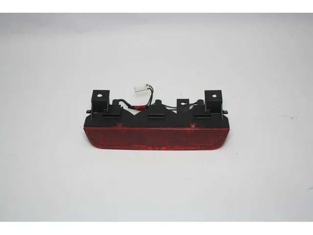 Фонарь стоп-сигнала V97W MITSUBISHI PAJERO III / MONTERO III V6 / V7 2000-2002, PAJERO III / MONTERO III V6 / V7 2003-2006
