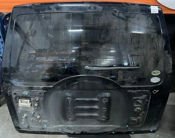 Крышка багажника (тычок) V93W MITSUBISHI PAJERO IV / MONTERO IV V8 / V9 2006-2011, PAJERO IV / MONTERO IV V8 / V9 2011-2014