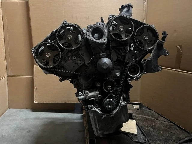 Двигатель V75W 6G74 MITSUBISHI PAJERO III / MONTERO III V6 / V7 2000-2002, PAJERO III / MONTERO III V6 / V7 2003-2006