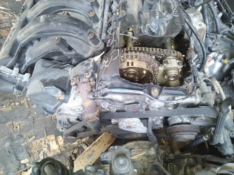 Двигатель Dodge Magnum