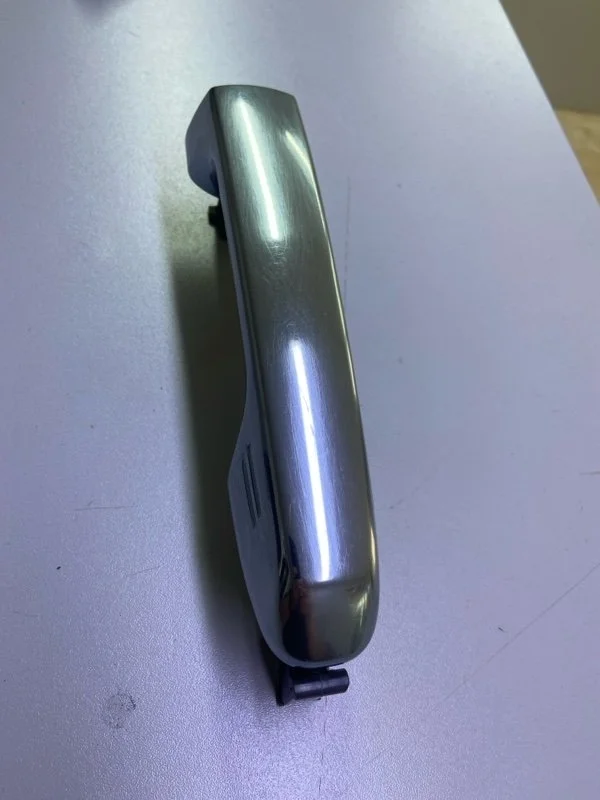 Ручка двери наружная Toyota Land Cruiser 2018 6921060270 URJ202 4.5 1VD-FTV